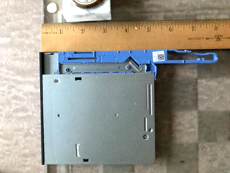 Reproductor grabadora de CD/DVD Dell Optiplex 3040 3050 5040 5050 7040 7050 7060 7070 SFF Foto 3 de 4