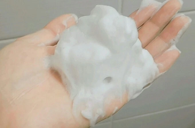 Espuma limpiadora de hierbas frescas Nature Republic 170 ml #Espuma limpiadora de humedad para caracoles Foto 4 de 4