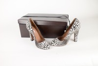 Alaia Women's Ponyhair Leather Pumps 4.5 Heels Shoes Size 6/36 $1535 on sale Alaia Women's Ponyhair Leather Pumps 4.5 Heels Shoes Size 6/36 $1535 on sale