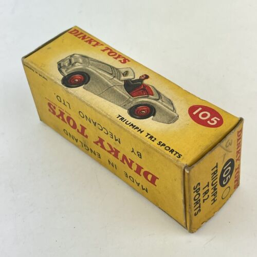 Coche deportivo Dinky Triumph TR2 amarillo n.º. 105 - Imagen 10 de 16