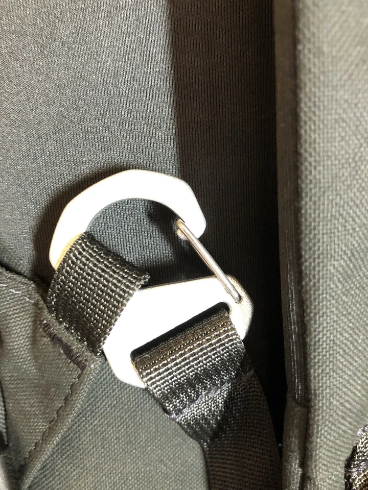 Mochila Osprey negra con solapa arcana viaje de negocios escuela bolso de mano cercanías Foto 4 de 4