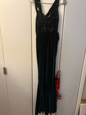 dream of wearing a green dress Dark Green Sparkly Sequin Mermaid Spaghetti Straps Black Girls Slay Ev –  bridalsew