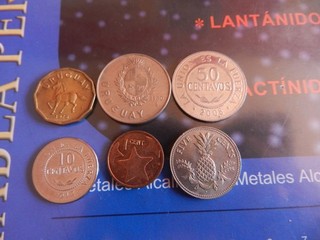 MONEDAS VARIADAS LOTE 29