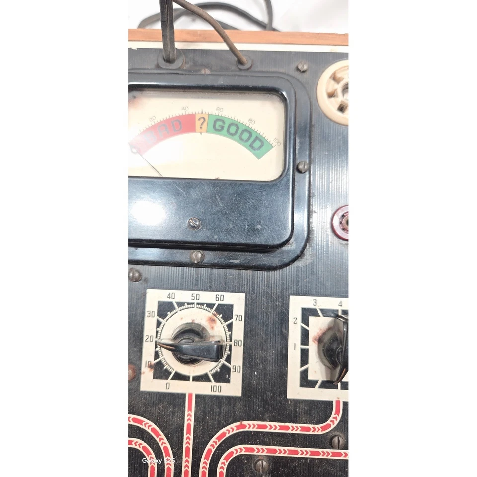 Probador de tubos Supreme Modelo 503 instrumento electrónico vintage con estuche de madera Foto 4 de 4