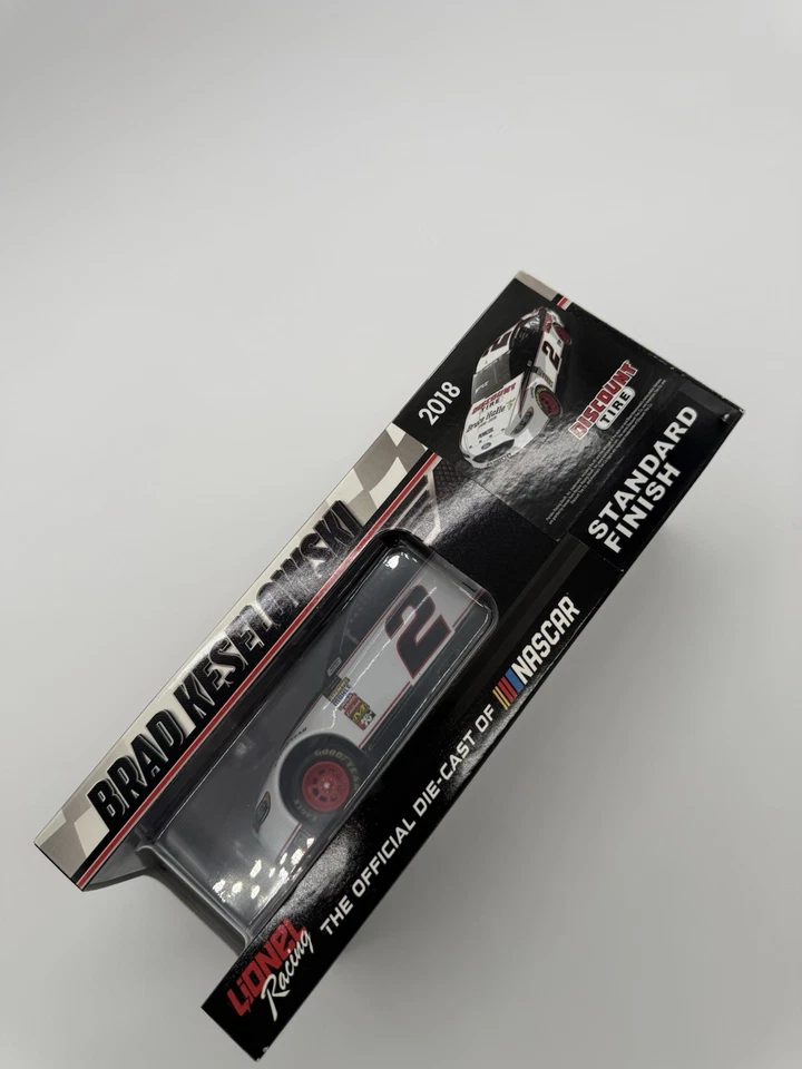Discount Tire Lionel Racing Brad Keselowski 2018 Die-Cast NASCAR Standard Finish - Image 4 of 4