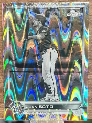 2022 Topps Chrome Sonic #129 Juan Soto Black & White RayWave Refactor