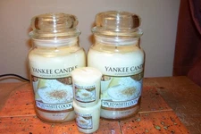 yankee candle 2-22oz JARS SPICED WHITE COCOA + 2 VOTIVES