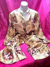   Vtg DELICATES SZ M GLOSSY GOLD LIQUID Satin Robe