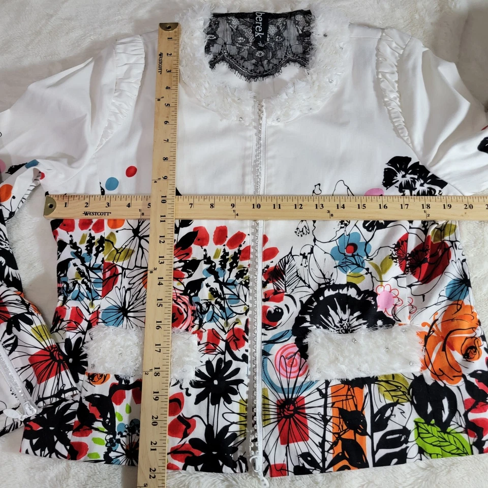 Chaqueta Berek Mujer Grande Blanca Flor Pop Elastizada Brillante Cremallera Bolsillos Cortos Foto 3 de 4