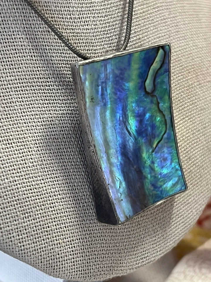 Increíble colgante de abulón de Marta Howell en ley. Firmado. Foto 4 de 4