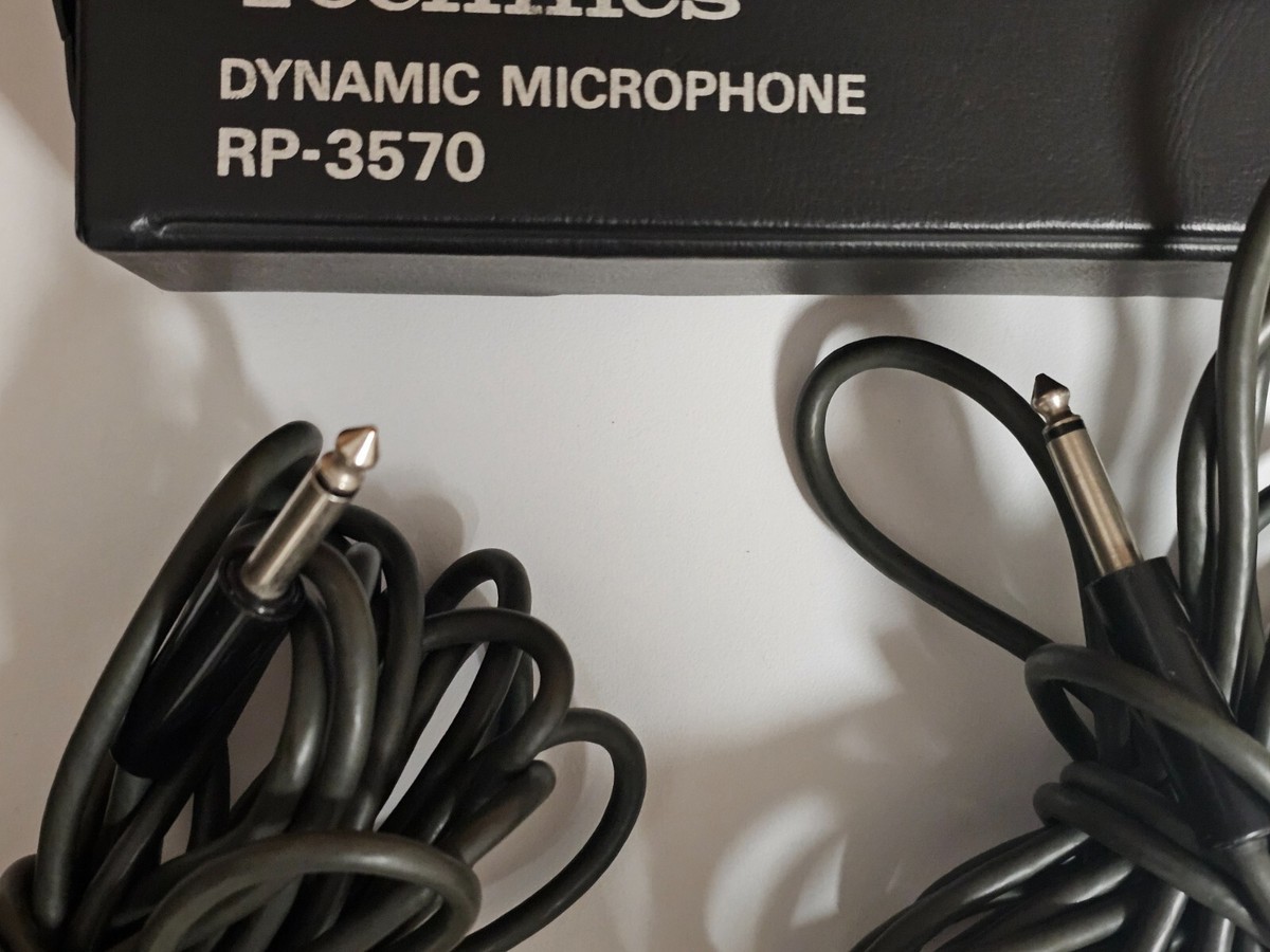 2x Vintage Microphone Technics RP-3570 + 2x 5m cable (xlr-6.3jack