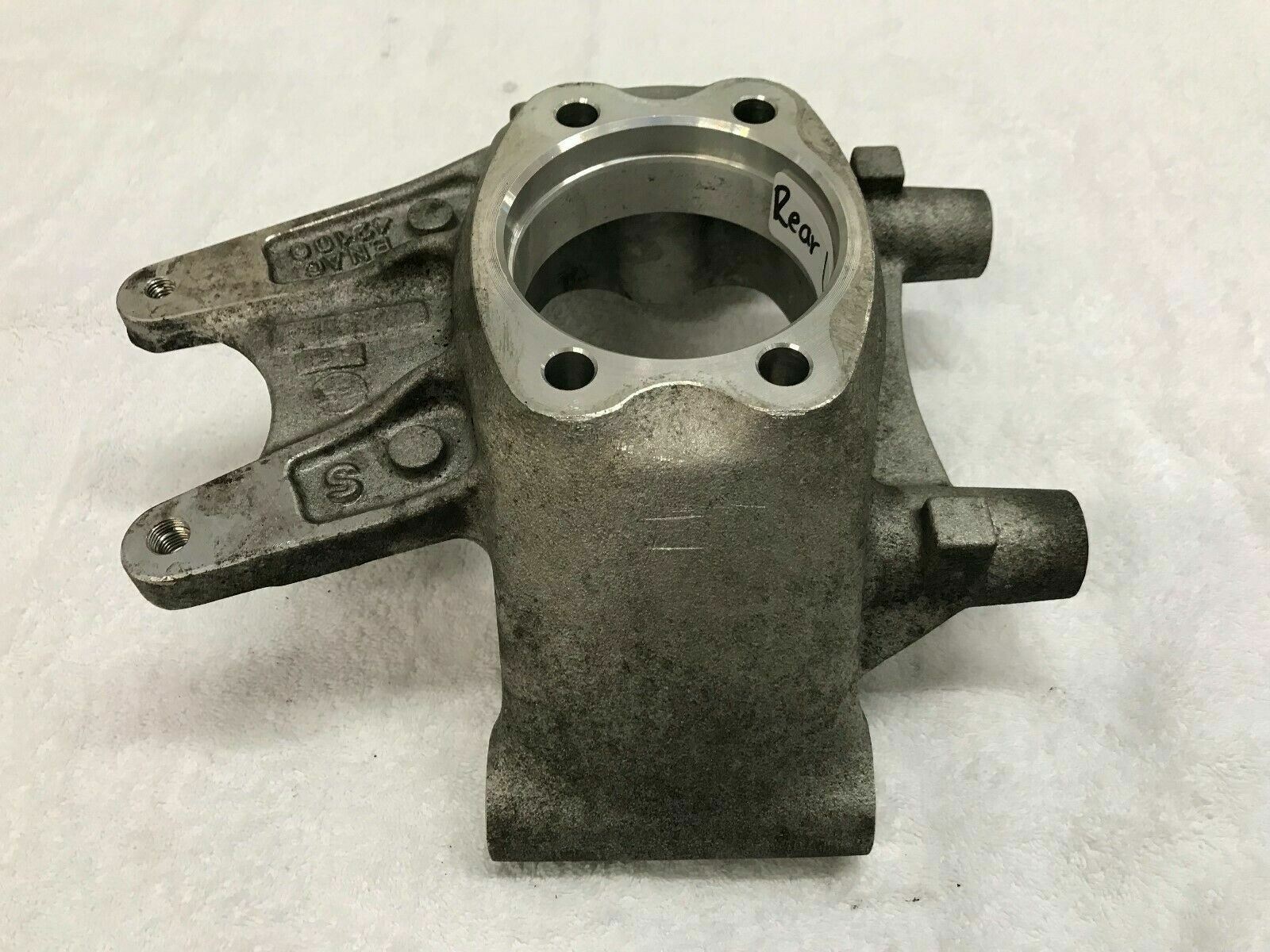LAMBORGHINI MURCIELAGO LP640 REAR LEFT DRIVER SIDE WHEEL HUB CARRIER HOUSING OEM