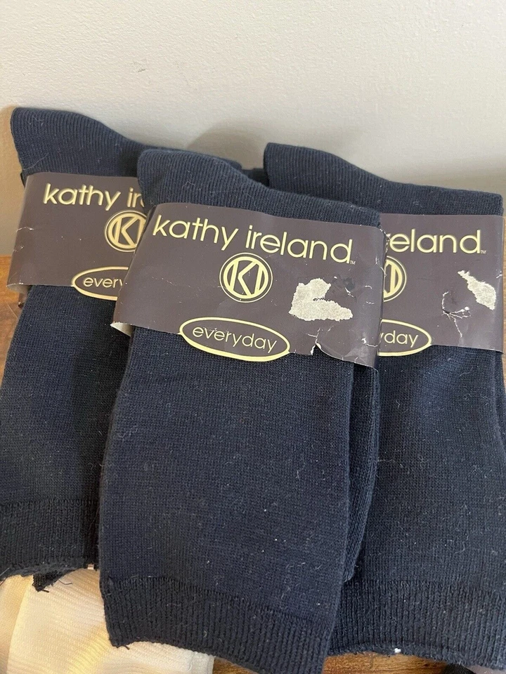 Kathy Ireland Everyday Womens Black Navy White Crew Socks Sz 9-11 Lot Of 15 - Image 2 of 4