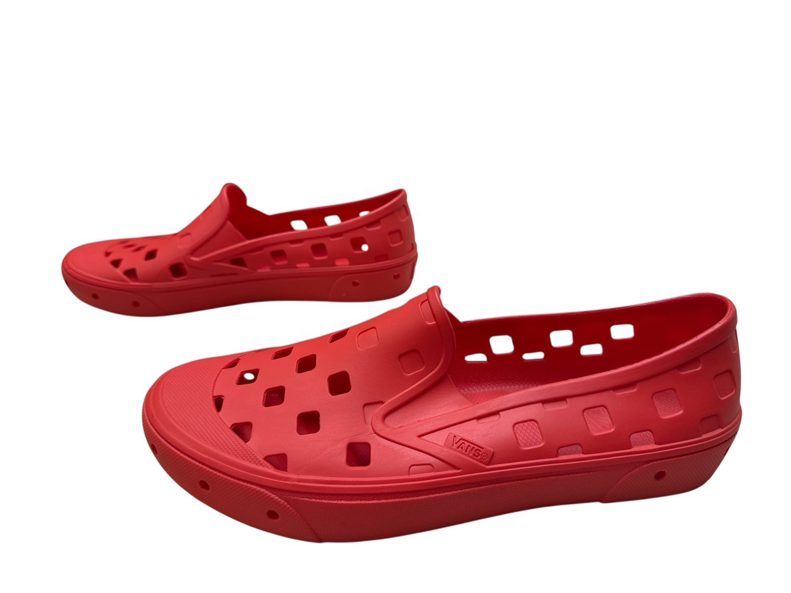 Vans Trek Slip-On Sneakers for Men Size 10 Red Waterproof Beach Pool Loafers-image