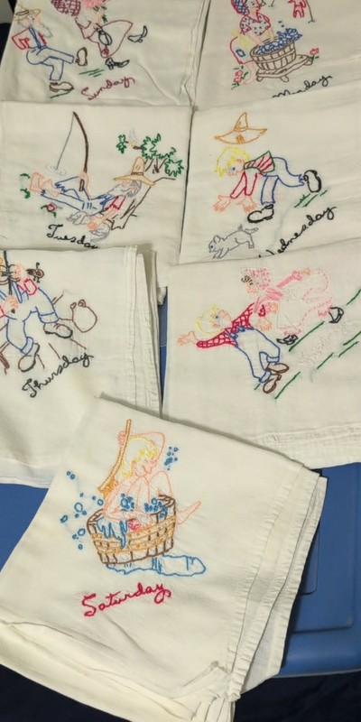 7 Vintage Days Of The Week Dish Tea Towels Hand-Embroidered - Hillbilly Themed