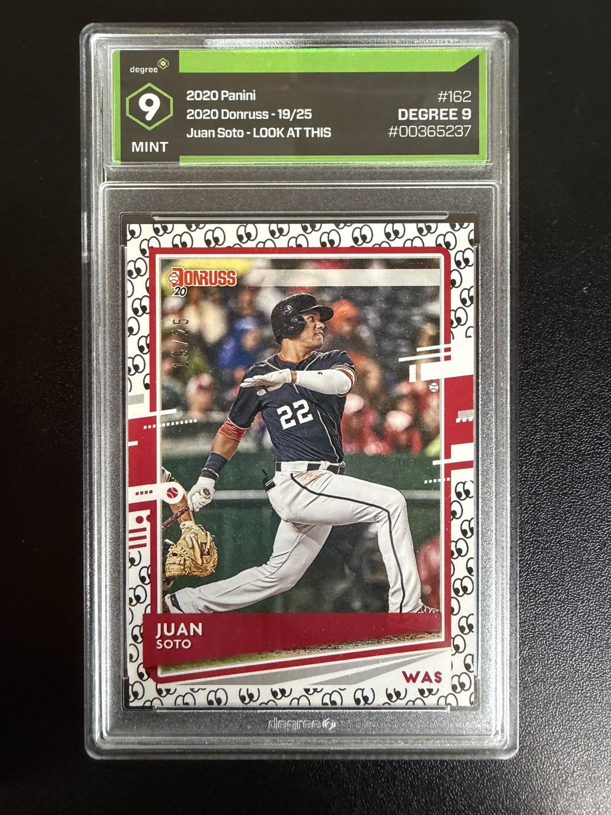 Juan Soto Look at this SP Emoji /25 Panini Donruss 162 
