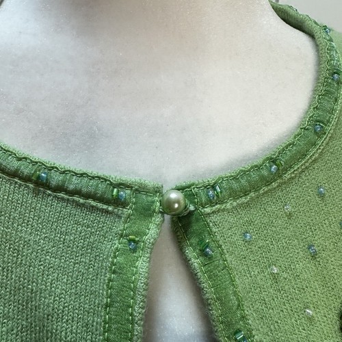 Dress Barn Green Beaded Cardigan Sz S Pearl Buttons Long Sleeves Spring NWT - Picture 3 of 8