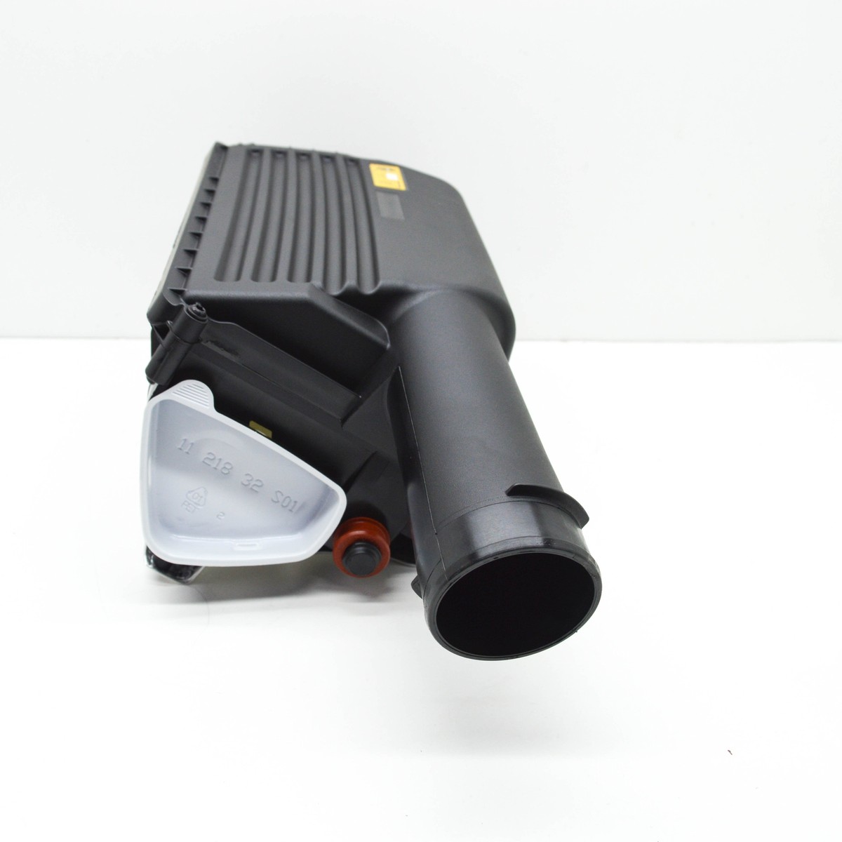 NEW MERCEDES-BENZ C W204 AIR FILTER BOX A2740901701 ORIGINAL 274