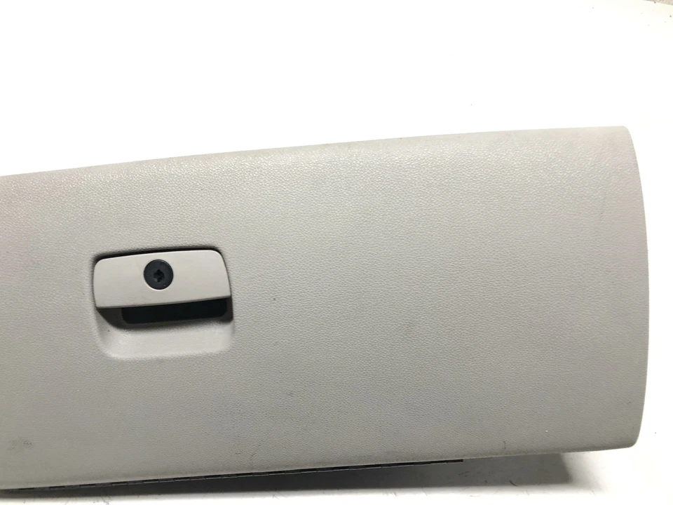 2007-2013 Chevrolet Silverado Lower Glove Box Titanium Gray Light Gray Oem - Изображение 3 из 4