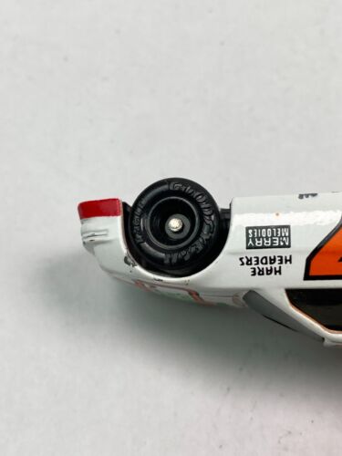 Matchbox Chevrolet Lumina Stock Car Carrot Plugs Diecast Toy Car 1990 Vitnage - Picture 5 of 6