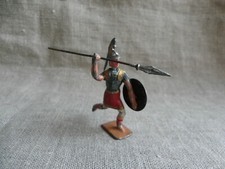 SOLDAT DE PLOMB ANCIEN - SOLDAT ROMAIN OU GREC AVEC LANCE ET BOUCLIER