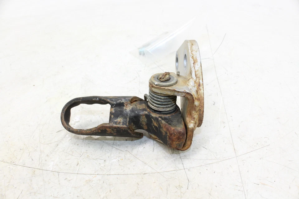 Clavija reposapiés izquierda y derecha Honda Nx125 1989 Foto 2 de 4