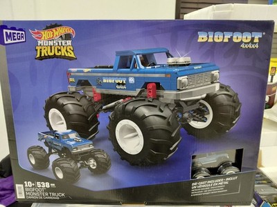 MEGA Hot Wheels Bigfoot Monster Truck Building Toy 538 PCS - With Die-Cast Truck