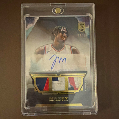 Topps 2023-24 Topps Three Tyrese Maxey TRA-TM Triple Relic Auto Gold /10