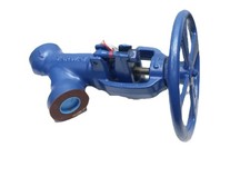 Yarway 5627 Steel Socket Weld Globe Valve 2in 2700