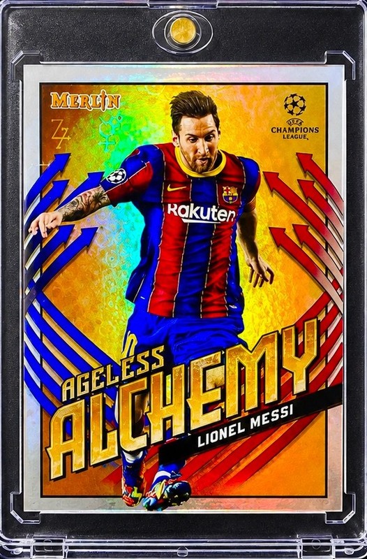 Lionel Messi REFRACTOR ALCHEMY TOPPS CHROME CARD MINT