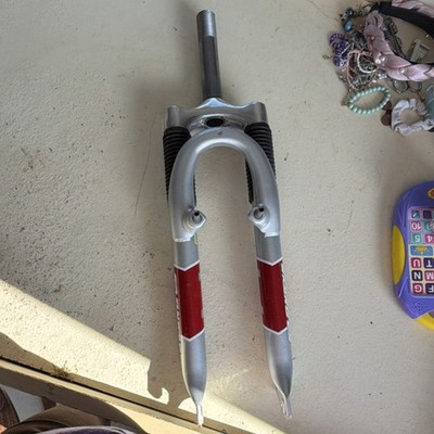 SR Suntour M2000N Suspension Aluminum Fork 1'' Threaded Mountain Bike Silver Red
