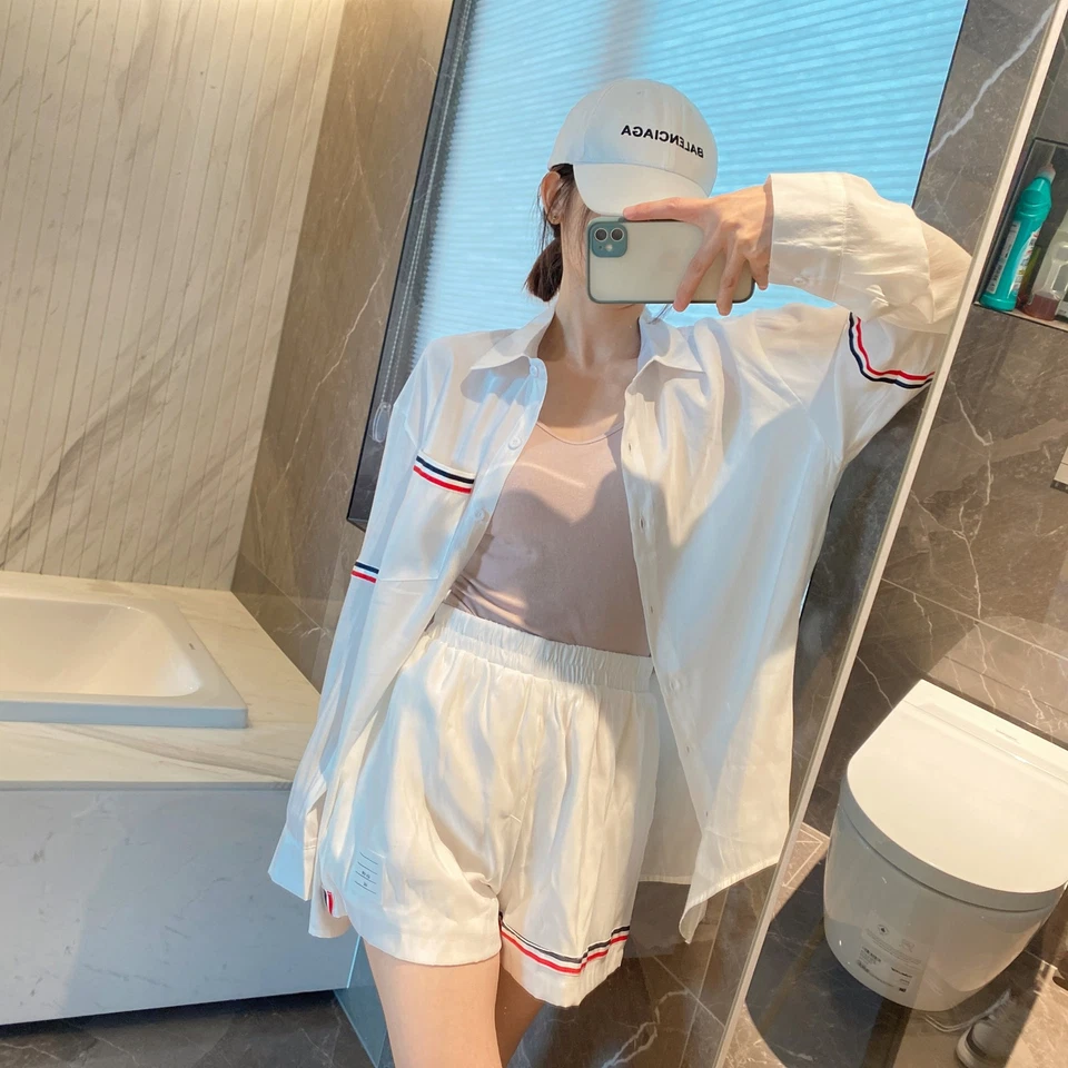 Thom Browne Hombres/Mujeres Cuello Redondo Conjunto de Barra Verano Nueva Camisa Foto 2 de 4