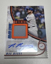 Max Muncy 2025 Topps Series One Autograph Card Limited Edition of 25 copies