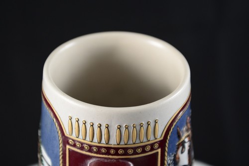 Budweiser 1989 Collector's Series Holiday Stein Mug Clydesdales 6.5" Tall - Picture 8 of 9