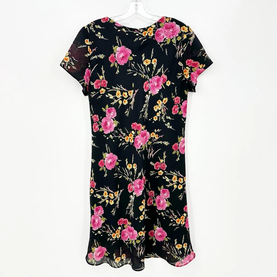 Mini Vestido para Mujer Expressions XL Negro Floral Calce y Acampanado Patinador Años 90 Y2k Foto 2 de 4