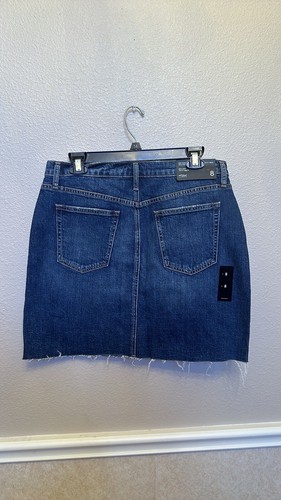 Silver Jeans Frisco Mini Skirt Women's Raw Hem Medium Wash Denim Size 8 NWT