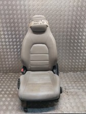 Siège Mercedes 207