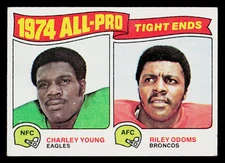 1975 Topps Football Card #207 All-Pro Tight Ends Charle Young Riley Odoms 