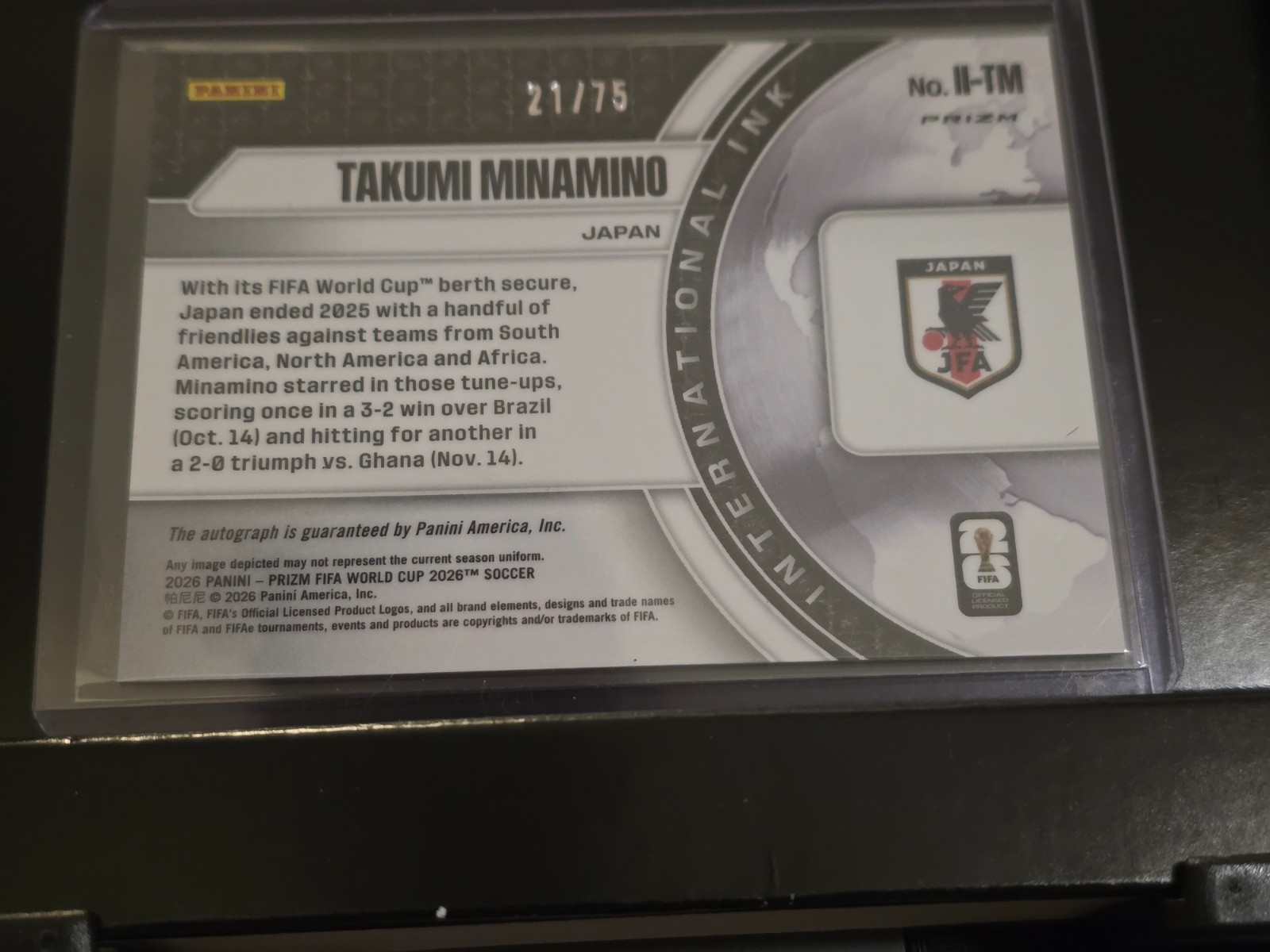 Panini Prizm FIFA World Cup International Ink Takumi Minamino Auto 21/75 II-TM view 4