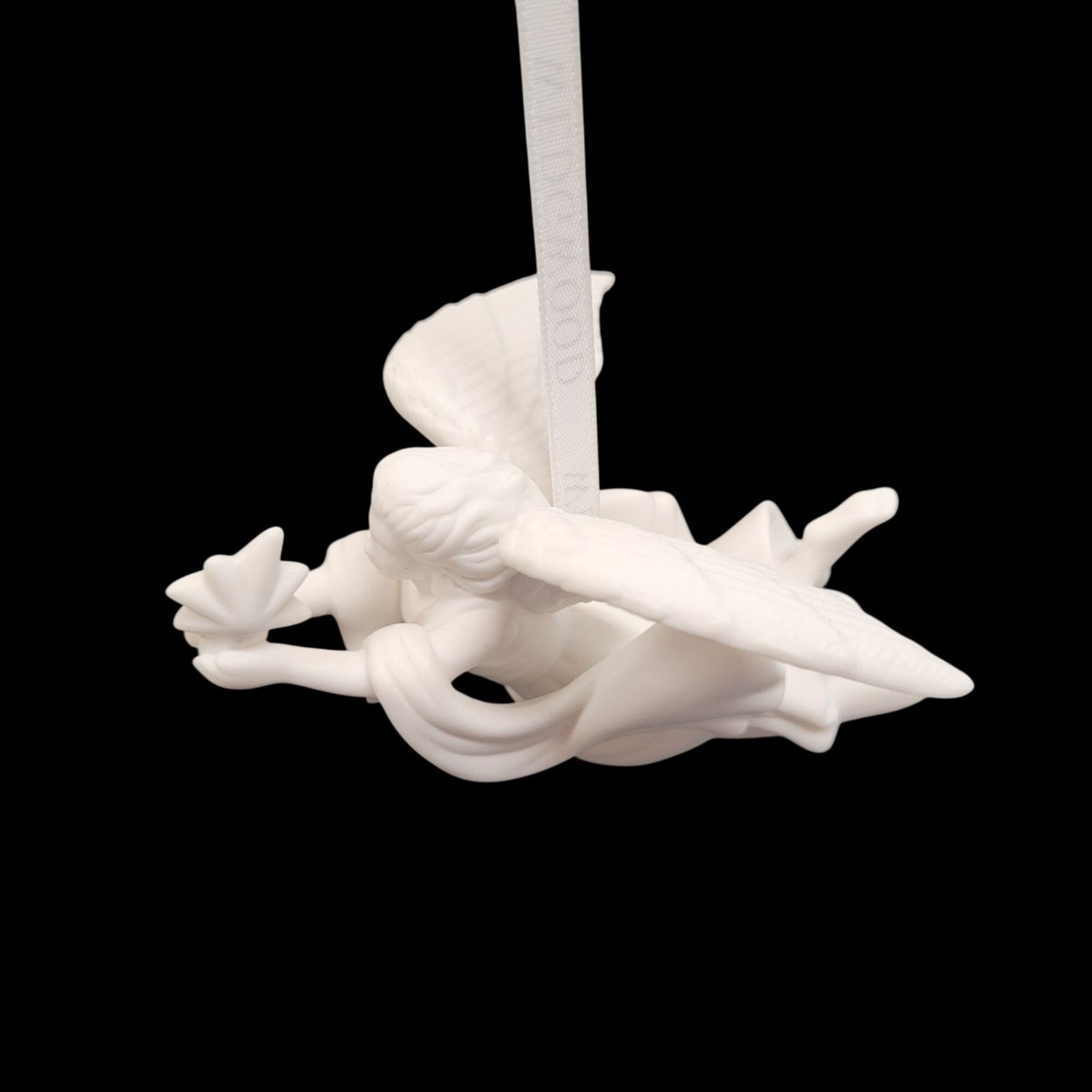 Wedgewood Angel Collection Flying Angel w Star Jasperware White