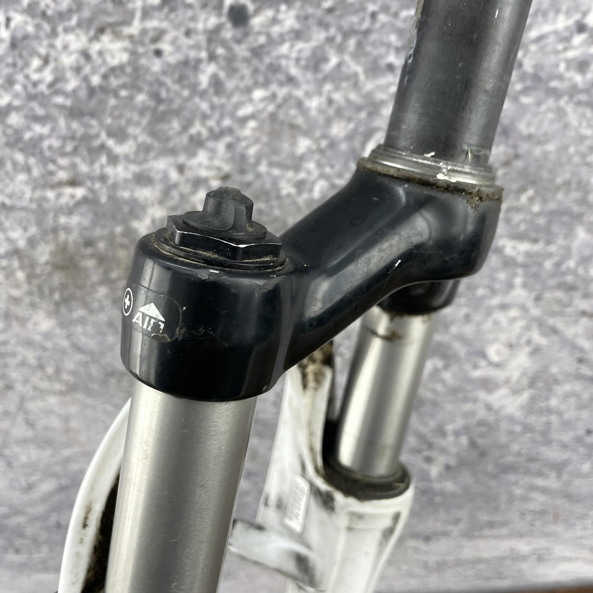 Vintage RockShox Duke XC Suspension Fork 1 1/8 28.6 Air Oil 26 MTB