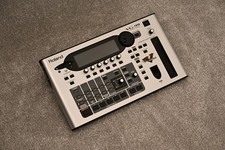 Roland VG-99 V-Guitar System GK MIDI Multi Effects Pedal Unit