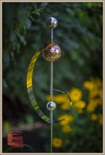 Gartendeko-Stecker Edelrost Mit 4 Edelstahlkugeln – 200 Cm Höhe, Wetterfest