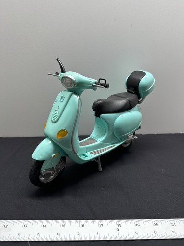 Barbie 8359 Scooter Motorroller - Jouet D'occasion, Soldier Story