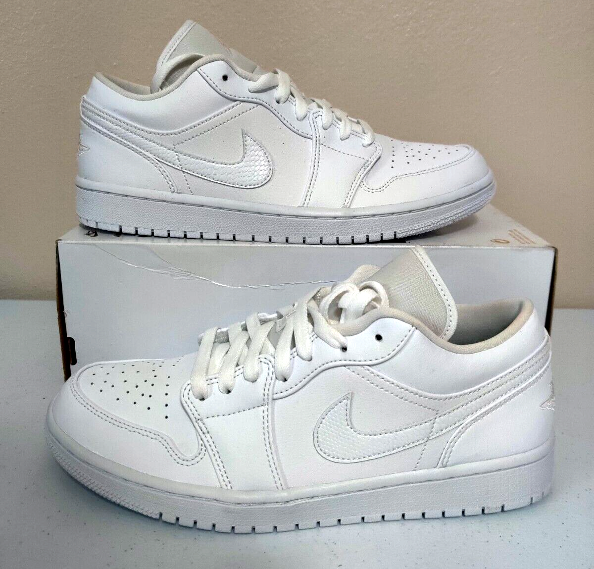 Nike Air Jordan 1 Low Triple White Shoes AO9944-111 Womens Nike Air Jordan 1 Low Triple White Shoes AO9944-111 Womens
