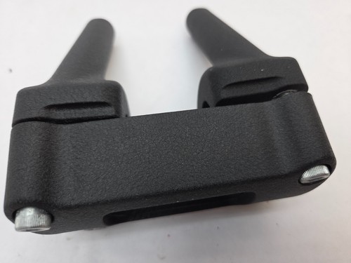 OEM Harley Davidson M8 Softail Handlebar Risers & Top Clamp "1 inch bar Used - Picture 12 of 14