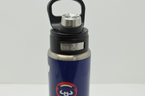 MLB Chicago Cubs 24oz Final Score Wide Mouth Water Bottle, New - Picture 3 of 5