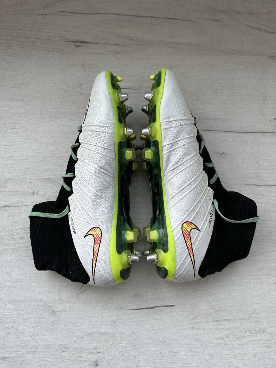 Nike Mercurial Flyknit サッカースパイクSG 楽天市場】ナイキ メンズ サッカーシューズ Nike Mercurial