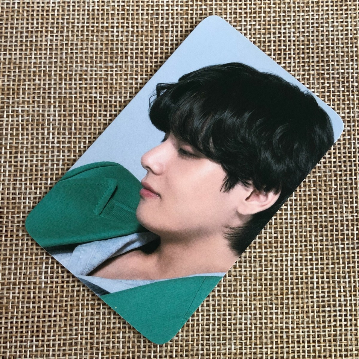 BTS V [ Samsung Galaxy S20+ ] Official Photocard, Limited / New