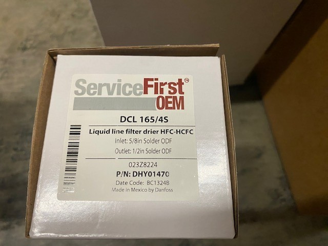 Trane 5/8" x 1/2" Filter Drier (16 Cubic Inches), DHY01470, DCL165/4S (NEW)